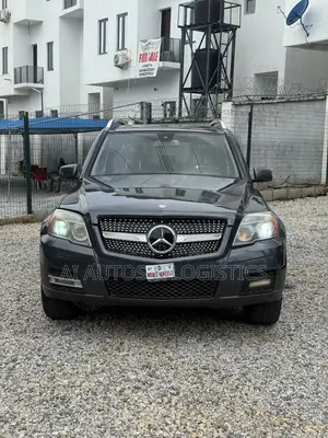 Mercedes-Benz GLK-Class 350 2010 Gray