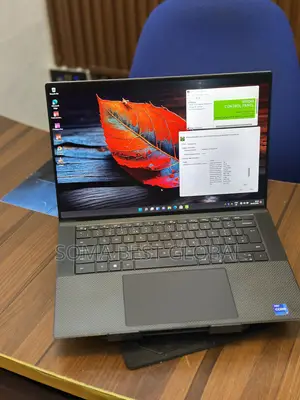 Laptop Dell XPS 15 9520 16GB Intel Core i7 SSD 512GB