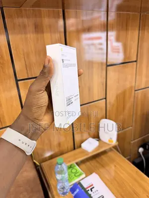 New Apple iPhone 17 Pro 1 TB Silver