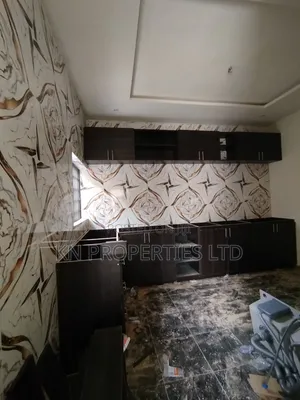 3bdrm Duplex in Airport Road, FHA for rent
