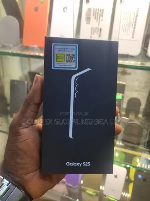 New Samsung Galaxy S25 256 GB