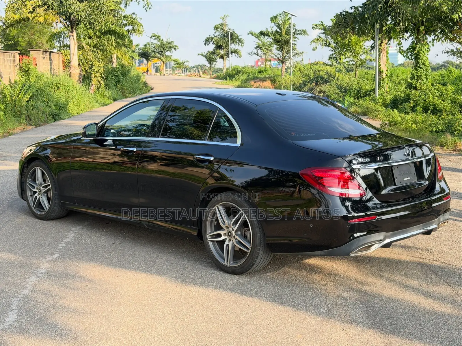 Mercedes-Benz E300 2019 Black