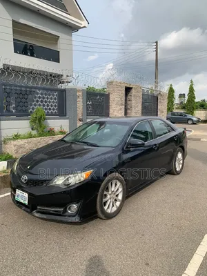 Toyota Camry SE 4dr Sedan (3.5L 6cyl 6A) 2014 Black