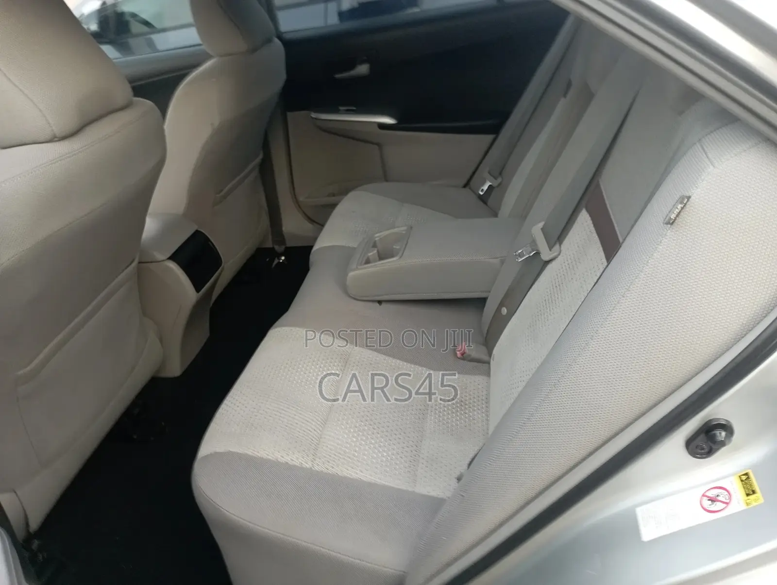 Toyota Camry 2012 Silver