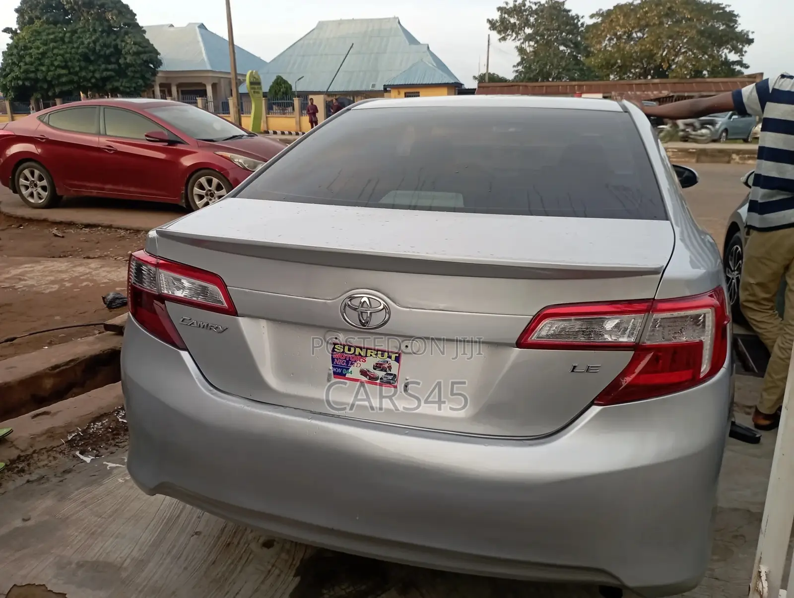 Toyota Camry 2012 Silver