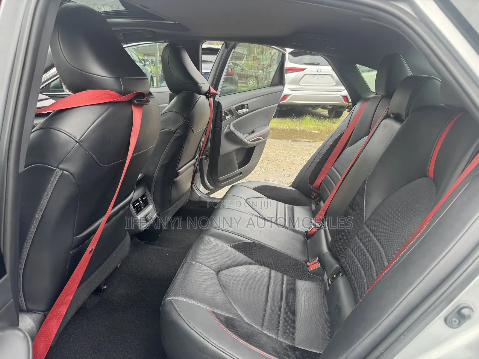 Toyota Avalon TRD 2020 Silver