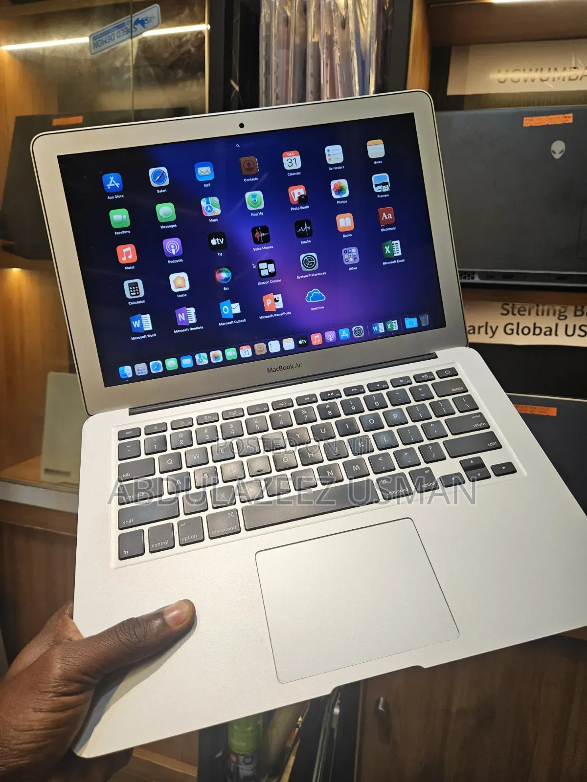 Laptop Apple MacBook 2017 8GB Intel Core i5 SSD 256GB