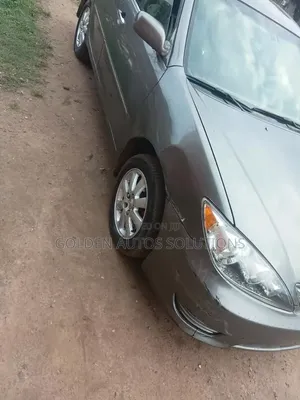 Toyota Camry 2004