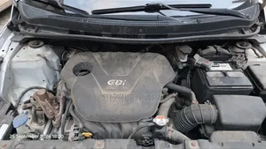 Hyundai Accent 2012 Silver