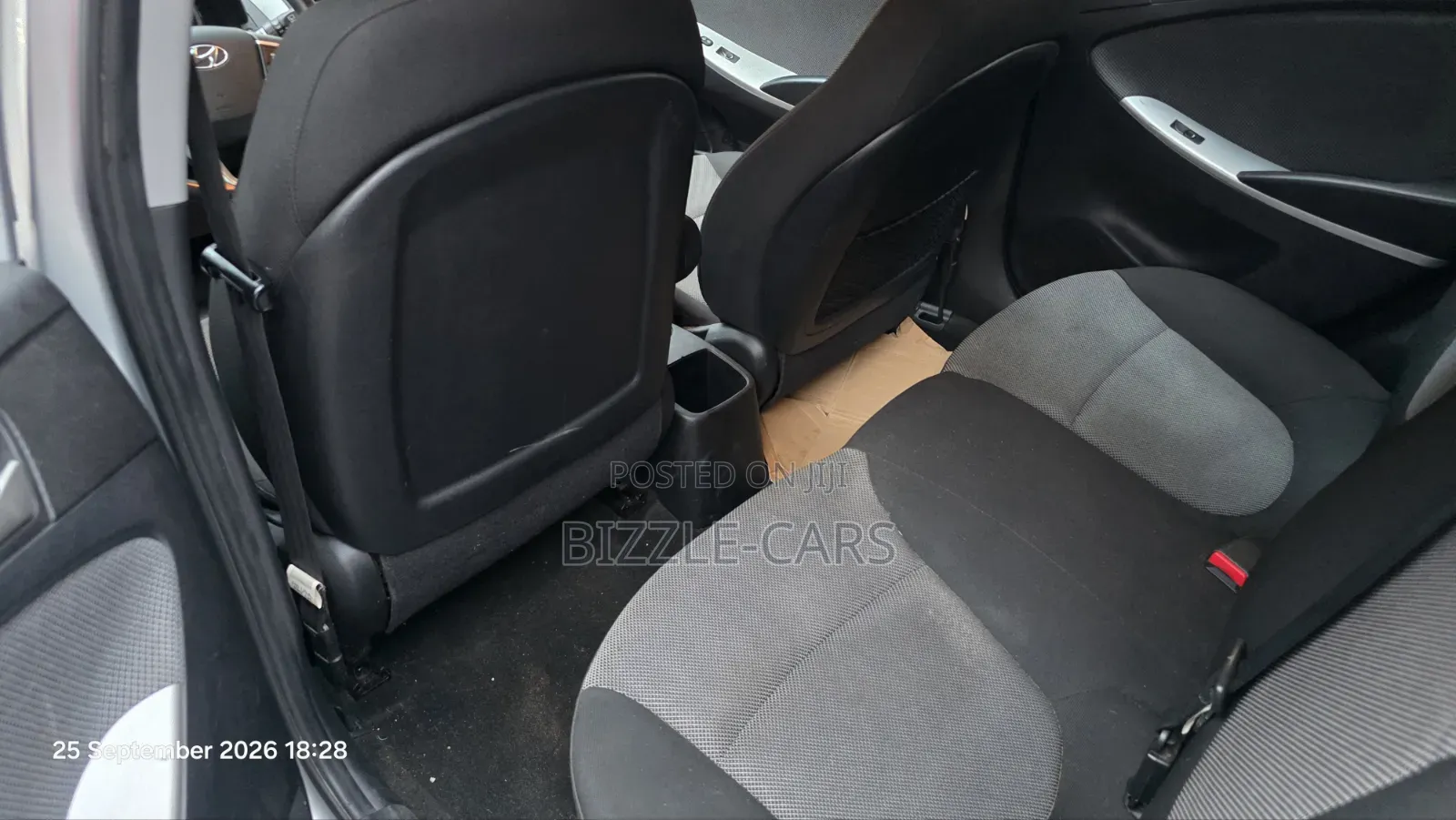 Hyundai Accent 2012 Silver