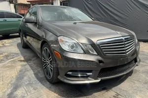 Mercedes-Benz E350 2011 Gray
