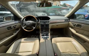 Mercedes-Benz E350 2011 Gray