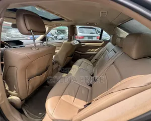 Mercedes-Benz E350 2011 Gray