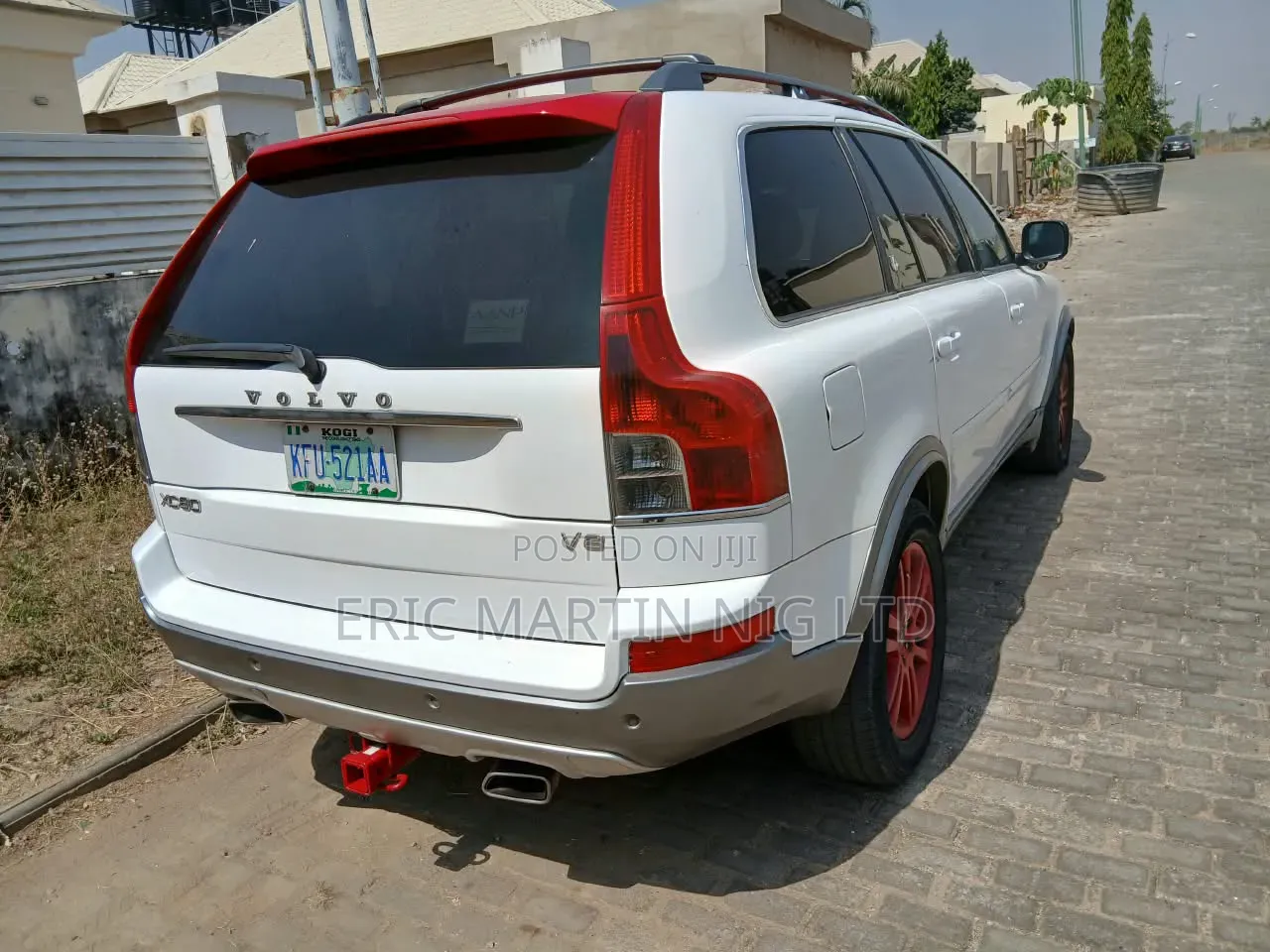 Volvo XC60 2010 White