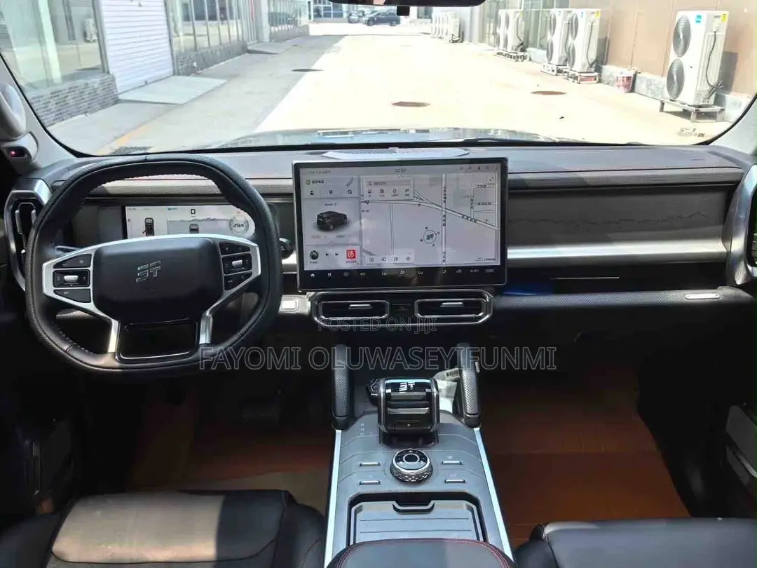 Jetour T2 2025 Gray