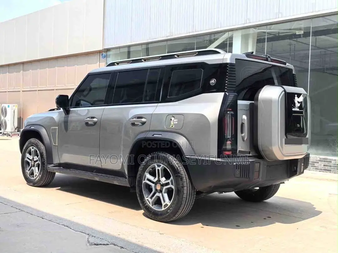 Jetour T2 2025 Gray