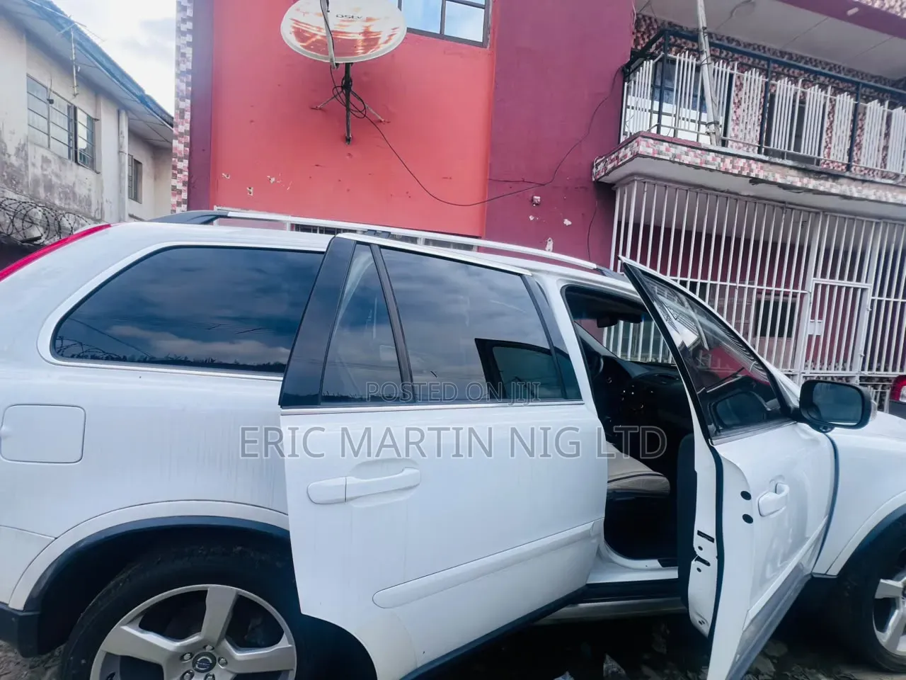 Volvo XC60 2010 White