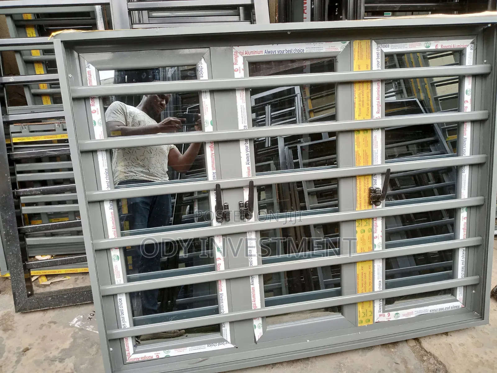 Aluminium Casement Window 3 Pannel