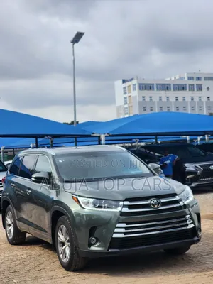 Toyota Highlander XLE 2019 Green