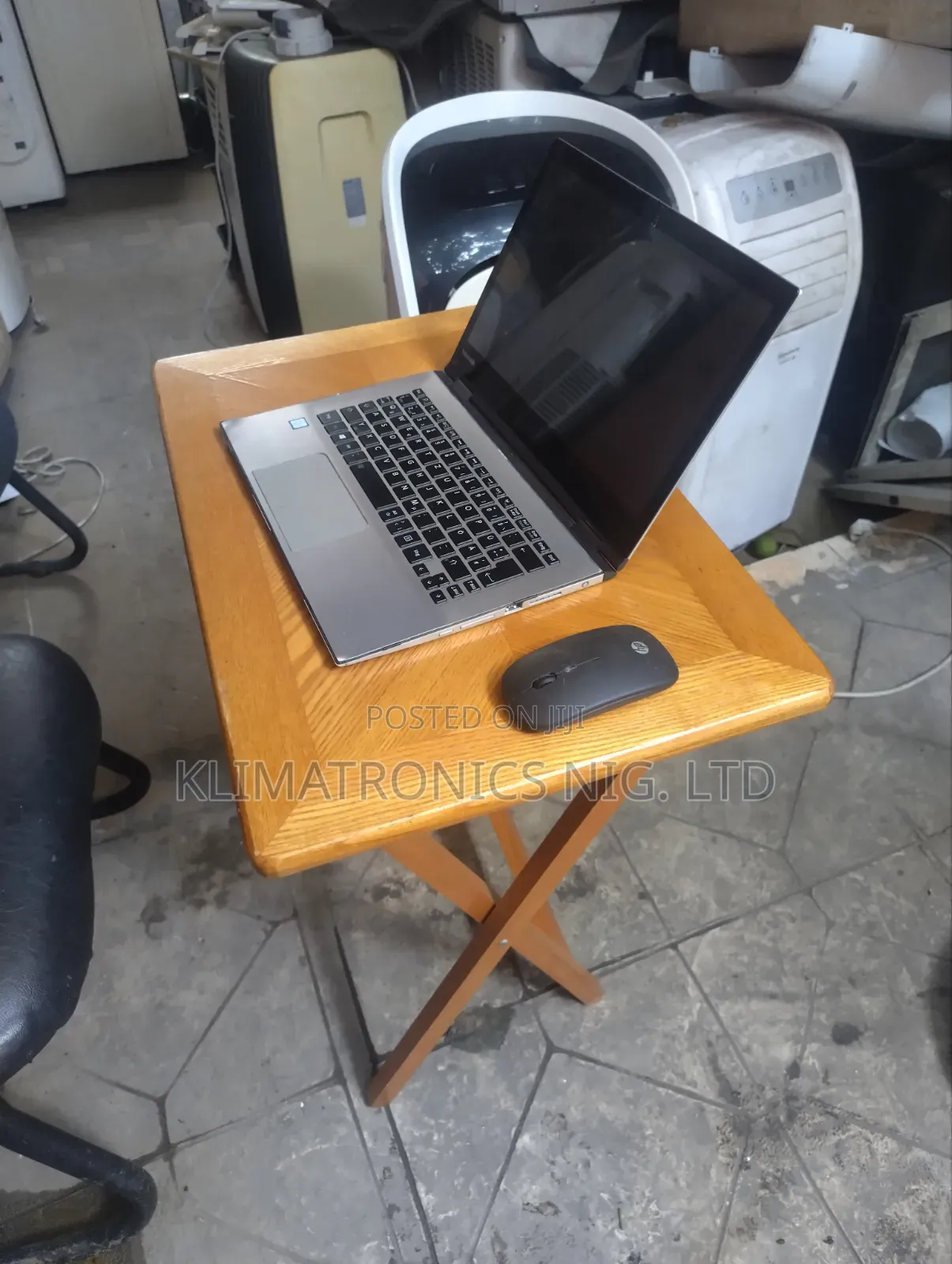 High Quality - Foldable Mini Work Table
