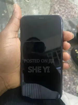 Apple iPhone XR 64 GB Black