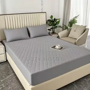 Waterproof Mattress Protector (6x6)