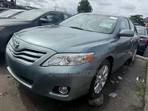 Toyota Camry 2011 Green