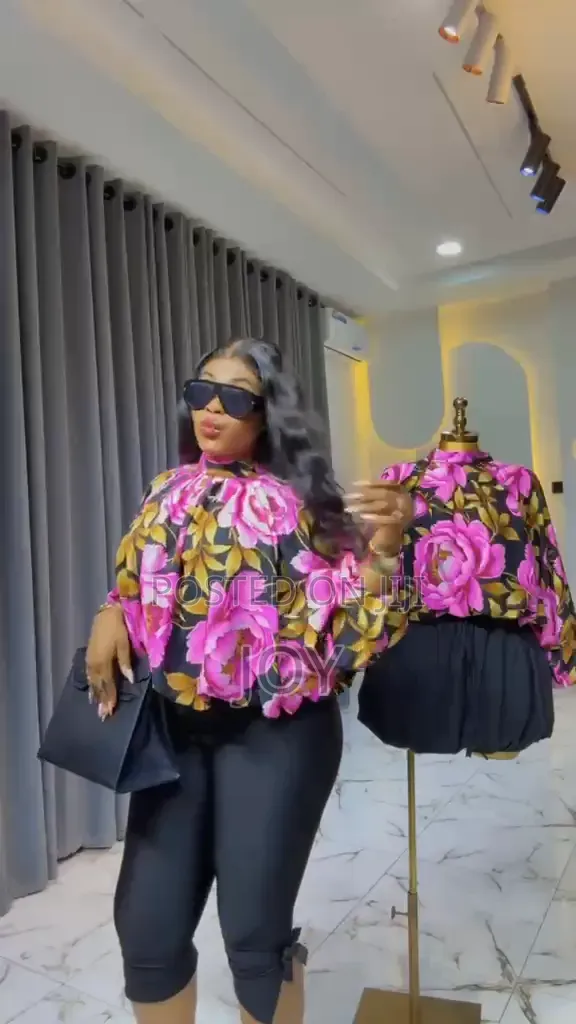 Trendy Floral Puff Sleeve Blouse 