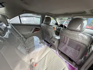 Toyota Camry 2011 Gray