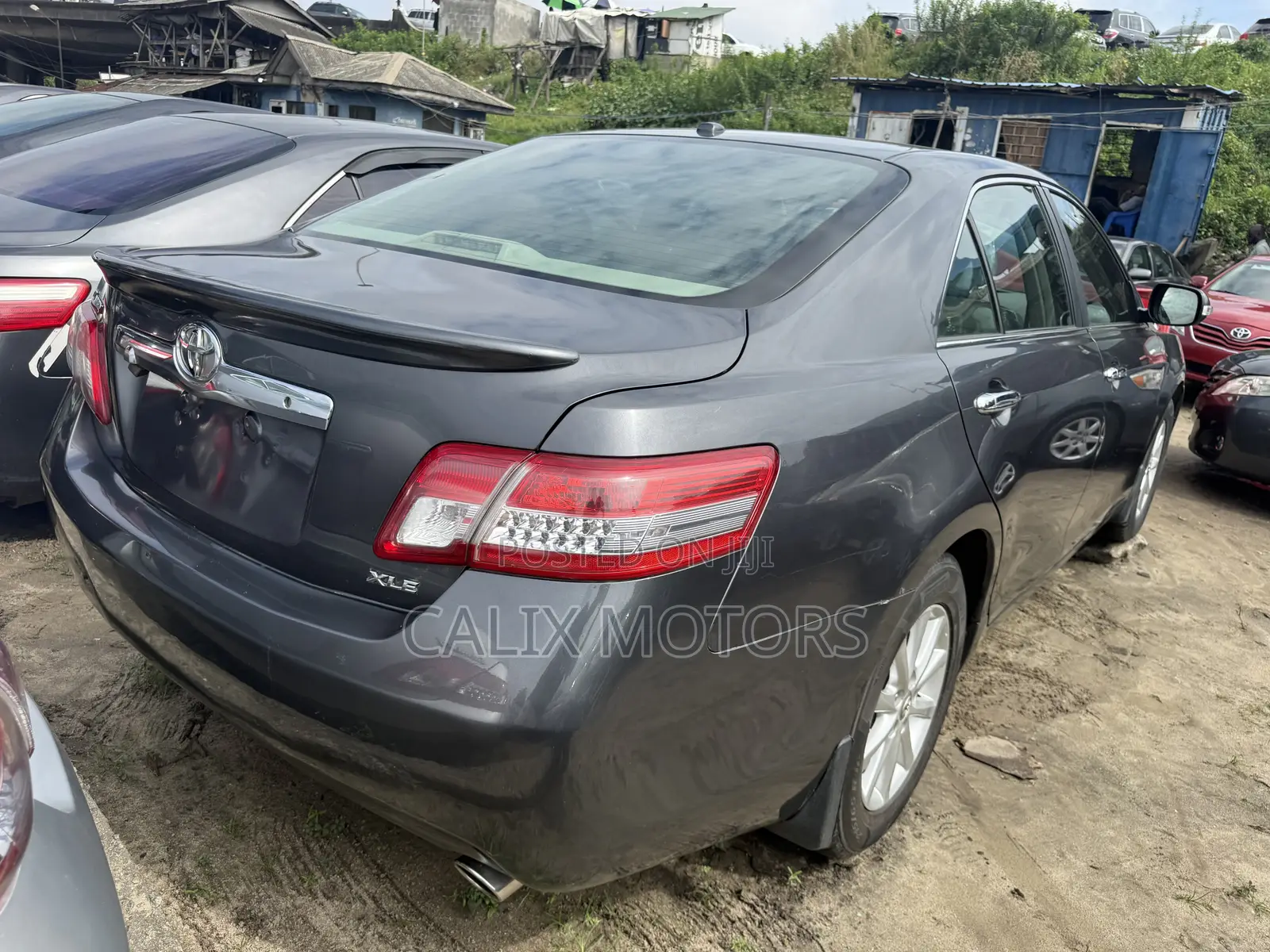 Toyota Camry 2011 Gray