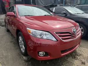 Toyota Camry 2010 Red