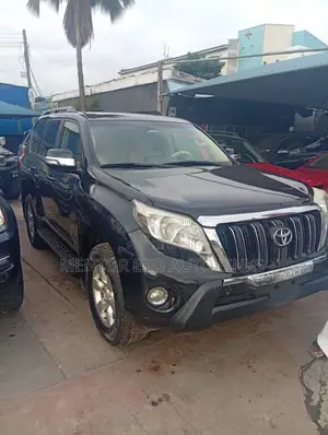 Toyota Land Cruiser Prado 2014 Black