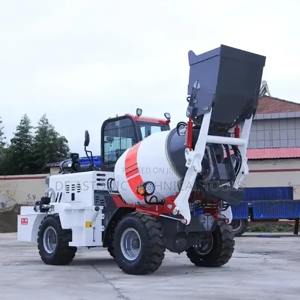 6 Cubic Self Loader Concrete Mixer