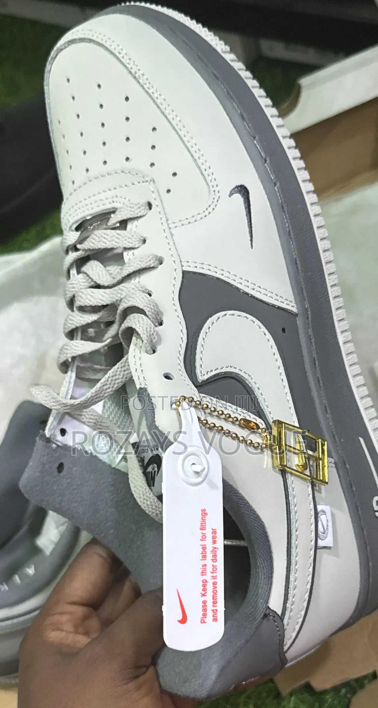 Nike (Air Force) Sneakers