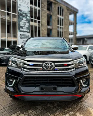 Toyota Hilux 2020 Black