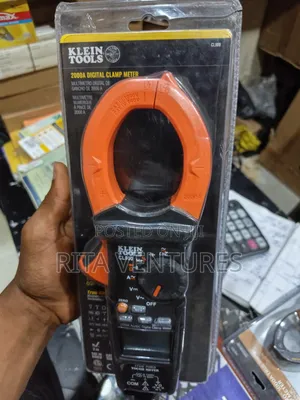Klein Tools Cl900 AC/ Dc Digital Clamp Meter