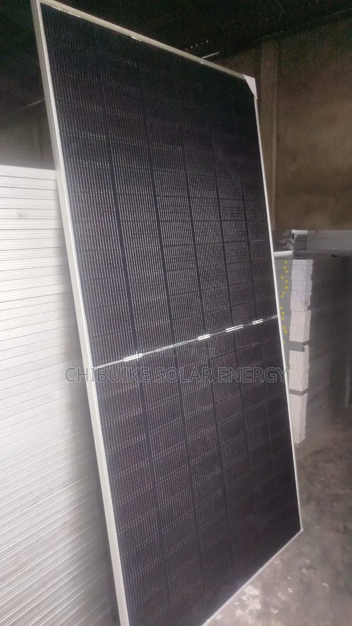 Jinko Solar Panel 650 Watts