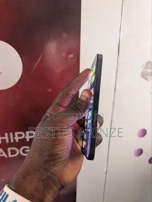 Apple iPhone 12 64 GB Black