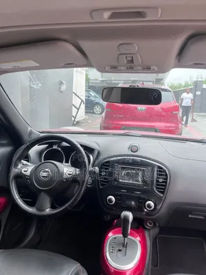 Nissan Juke S 2013 Burgundy