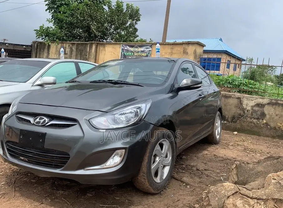 Hyundai Accent 2015 Gray