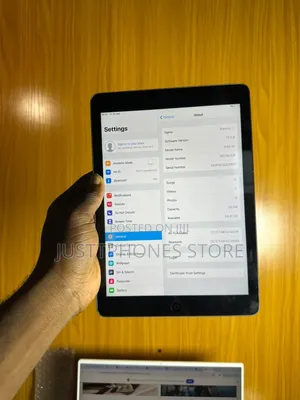 Apple iPad Air 16 GB Silver