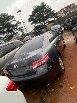 Toyota Camry 2011 Gray
