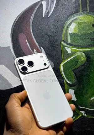 Apple iPhone 17 Pro Max 256 GB Silver