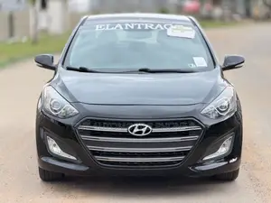 Hyundai Elantra 2016 Black