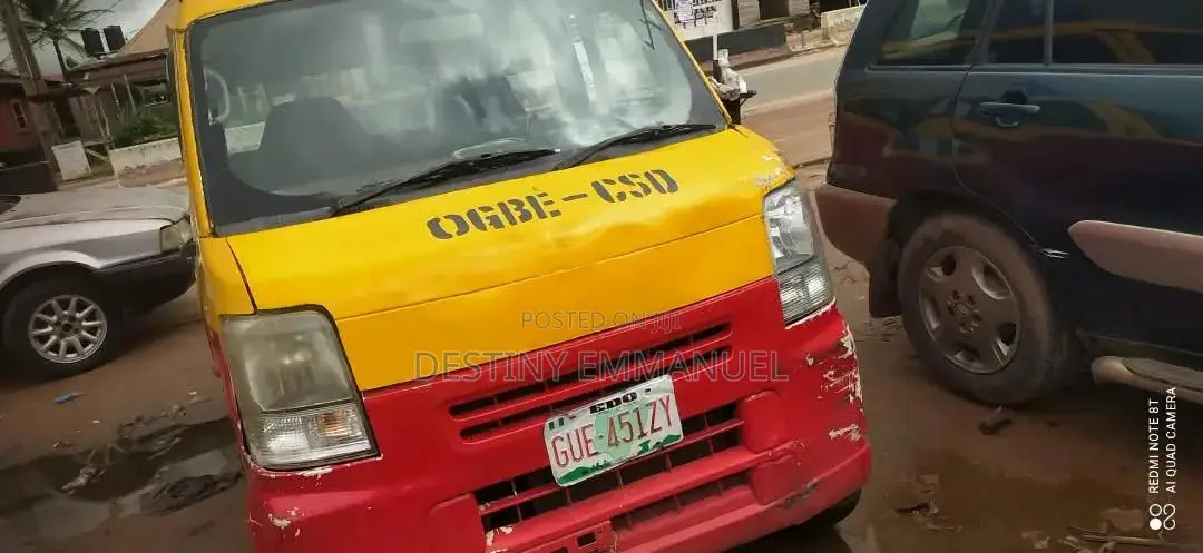 Daihatsu Hijet 2010