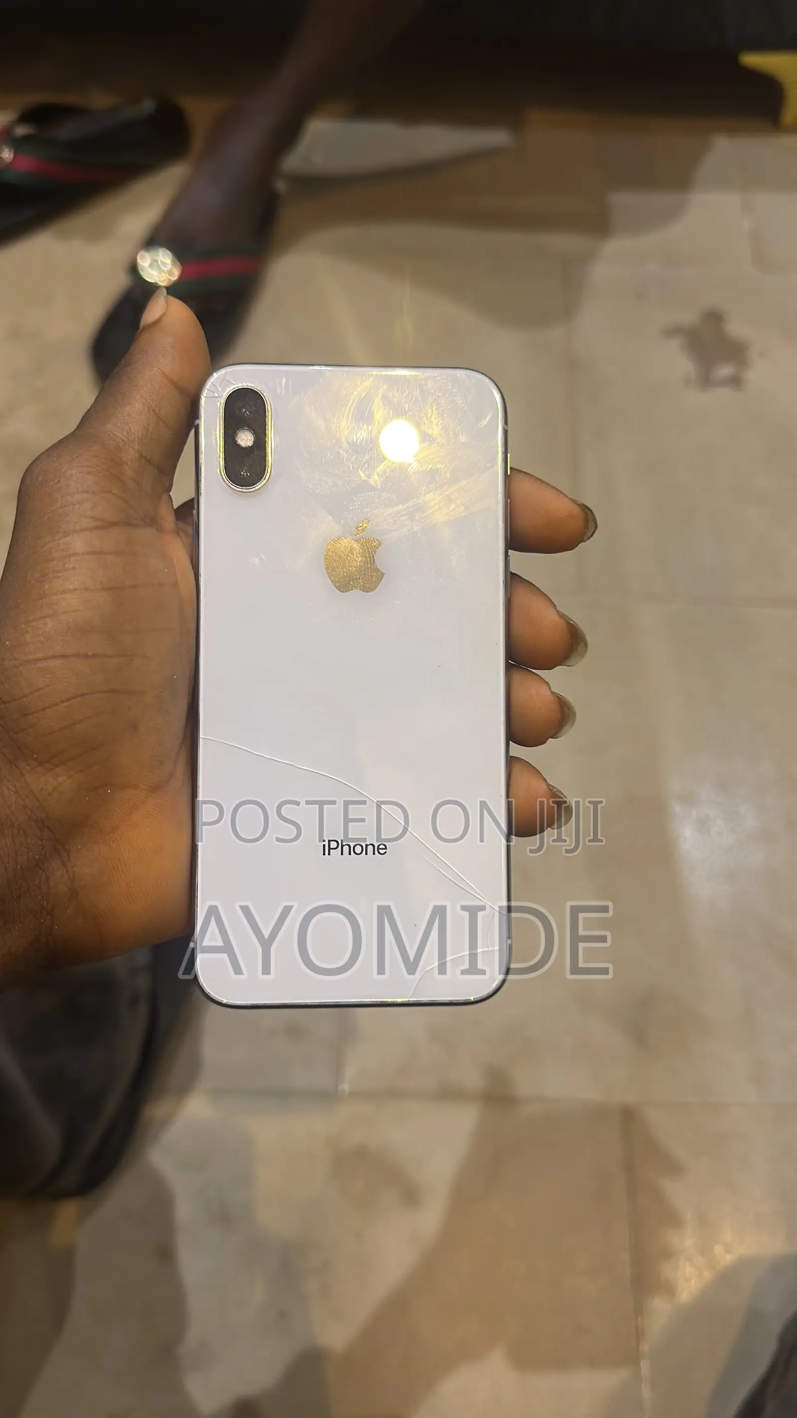 Apple iPhone X 64 GB White