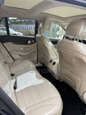 Mercedes-Benz GLC-Class 2017 Blue