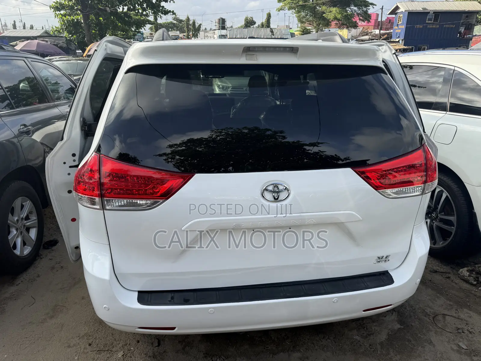 Toyota Sienna 2014 White