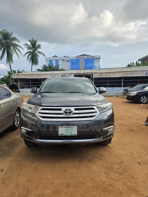 Toyota Highlander 2012 Gray