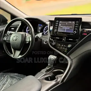 Toyota Camry SE Nightshade 2021 Black
